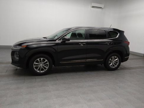Used 2019 Hyundai Santa Fe SE FWD image 2