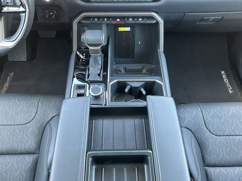 Used 2023 Toyota Tundra Limited AWD/4WD image 15