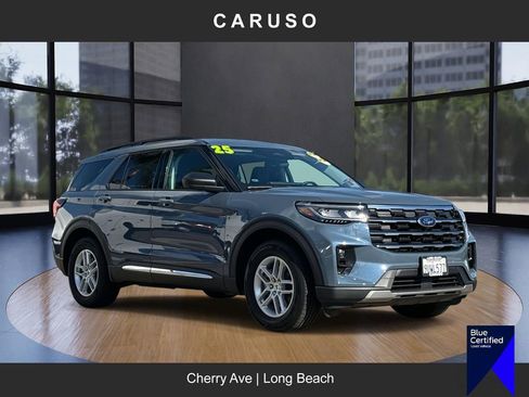 Used 2025 Ford Explorer Active w/ Active Comfort Package image 1