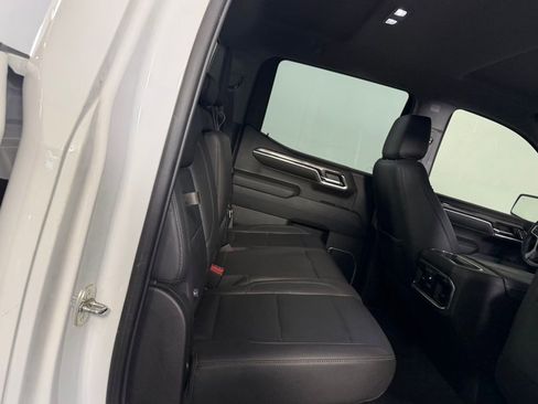 Used 2023 Chevrolet Silverado 1500 LTZ image 28