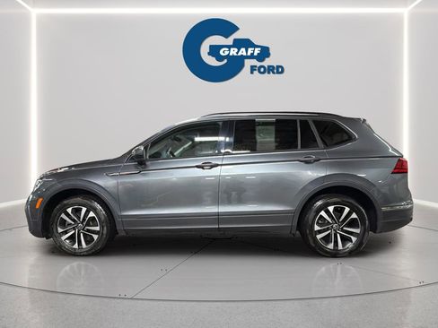 Used 2023 Volkswagen Tiguan S image 2