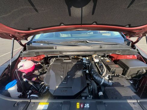 Used 2026 Kia Carnival FWD image 35