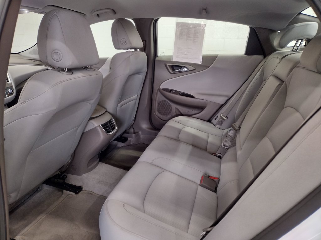 Used 2024 Chevrolet Malibu LT FWD image 25