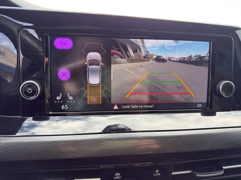 Used 2022 Volkswagen GTI S image 19