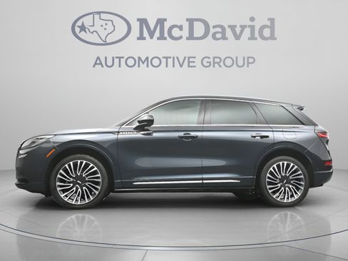 Used 2022 Lincoln Corsair Reserve w/ Equipment Group 201A AWD/4WD image 2
