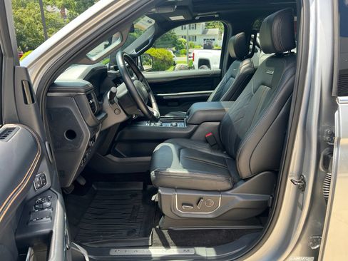 Certified 2023 Ford Expedition Platinum AWD/4WD image 24