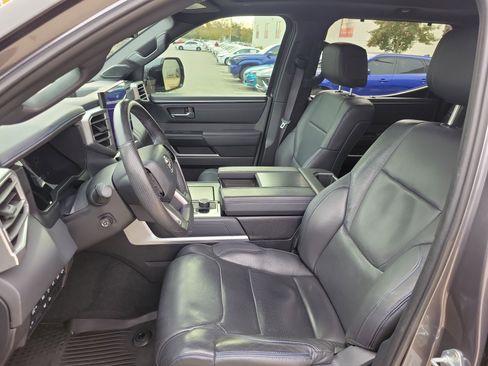 Used 2024 Toyota Tundra Platinum image 12