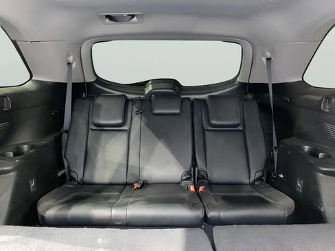 Used 2017 Toyota Highlander XLE image 14