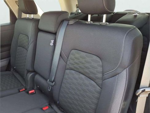 New 2026 Nissan Pathfinder SV image 15