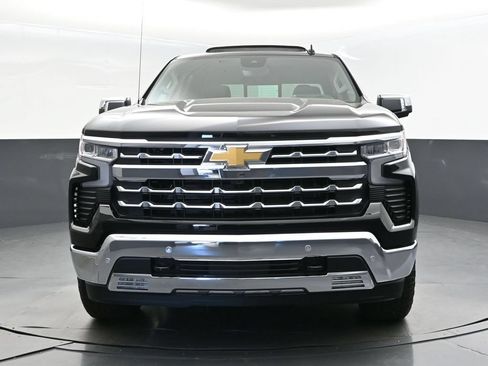 Used 2026 Chevrolet Silverado 1500 LTZ w/ LTZ Premium Package AWD/4WD image 10