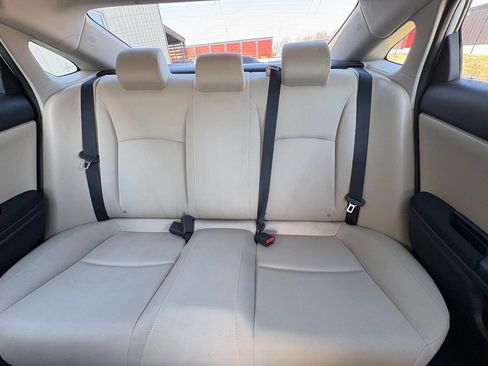 Used 2017 Honda Civic LX image 33