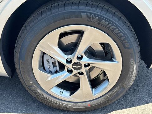 New 2026 Genesis GV70 2.5T Select AWD/4WD image 22