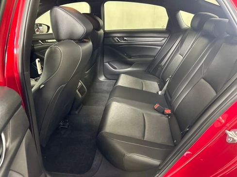 Used 2022 Honda Accord Sport image 25