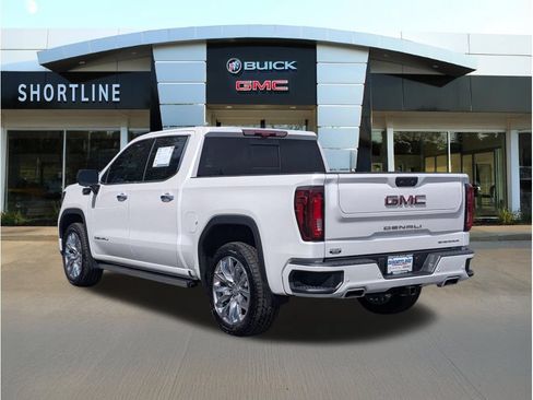 Used 2025 GMC Sierra 1500 Denali w/ Denali Reserve Package AWD/4WD image 5