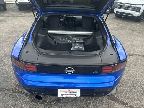 Used 2025 Nissan Z Sport w/ Floor Mat Package RWD image 26
