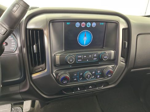 Used 2018 Chevrolet Silverado 1500 LT w/ All Star Edition image 28