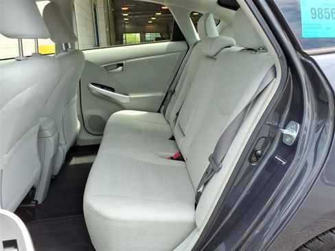 Used 2012 Toyota Prius Two FWD image 5