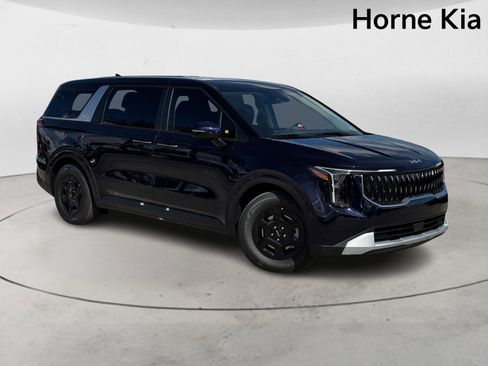 New 2026 Kia Carnival LX image 2