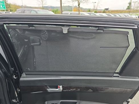 Used 2014 Kia Sorento SX image 32