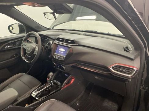 Used 2022 Chevrolet TrailBlazer RS image 19