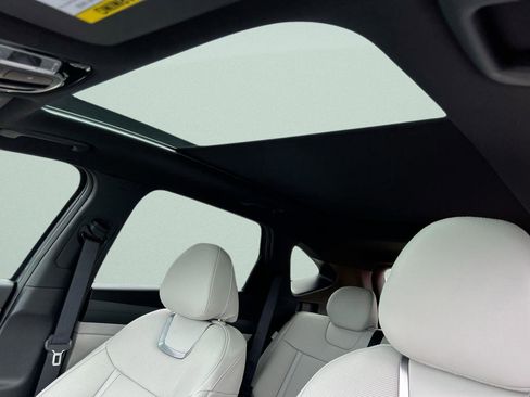 New 2026 Hyundai Tucson Limited FWD image 31
