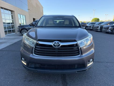 Used 2015 Toyota Highlander Limited image 23