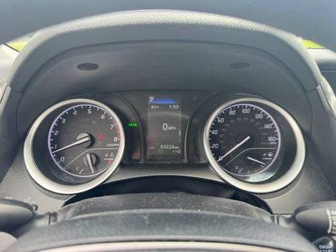 Used 2022 Toyota Camry LE w/ Convenience Package FWD image 22