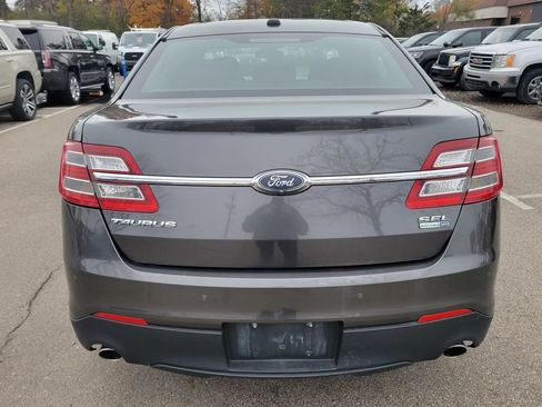 Used 2017 Ford Taurus SEL image 11