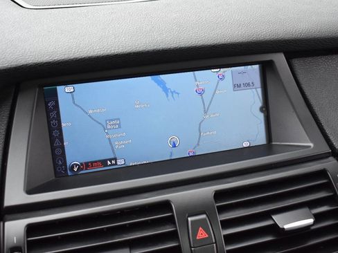 Used 2010 BMW X5 xDrive30i image 25