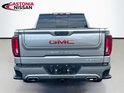 Used 2024 GMC Sierra 1500 Denali AWD/4WD image 7