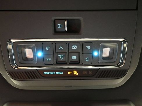 Used 2021 Ford F150 Lariat w/ Equipment Group 502A High AWD/4WD image 18