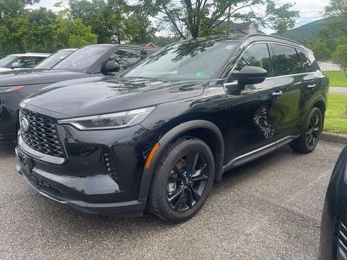 Used 2025 INFINITI QX60 Luxe w/ Black Edition AWD/4WD image 1