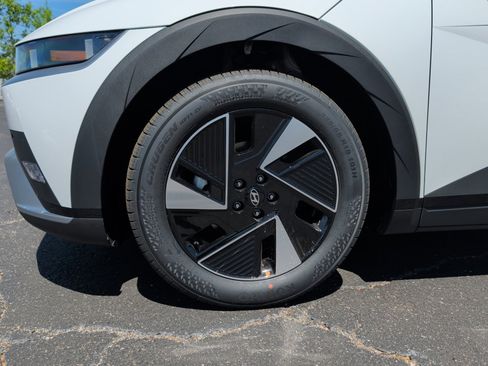 New 2026 Hyundai Ioniq 5 SEL AWD/4WD image 27