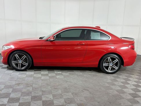Used 2017 BMW 230i xDrive Coupe AWD/4WD image 2