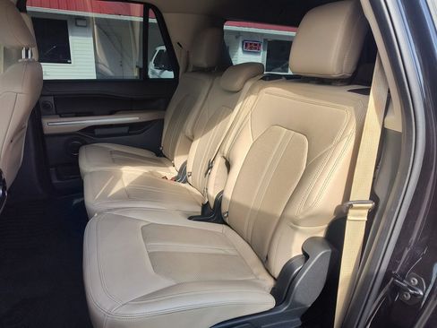Used 2022 Ford Expedition Max Limited AWD/4WD image 31
