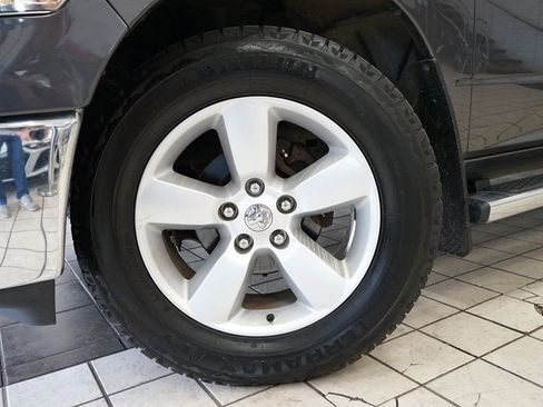 Used 2016 RAM 1500 Classic SLT image 47