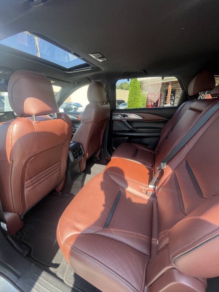 Used 2018 MAZDA CX-9 Signature AWD/4WD image 17