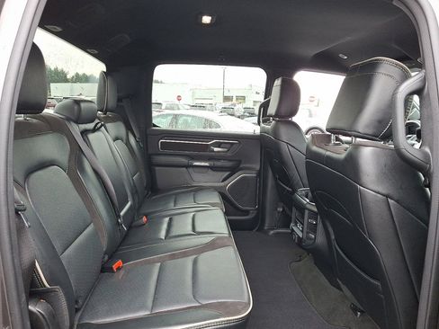 Used 2024 RAM 1500 Laramie image 15