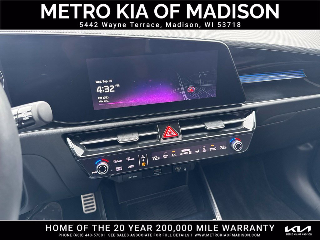 Used 2023 Kia Niro Wave w/ Wave Preserve Package FWD image 23
