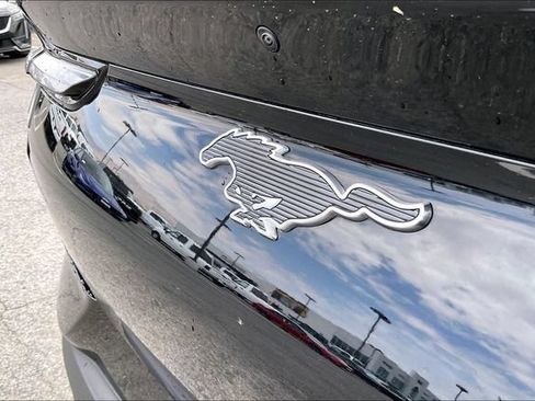 Used 2021 Ford Mustang Mach-E Select RWD image 31