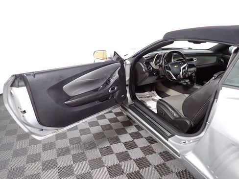 Used 2012 Chevrolet Camaro SS w/ RS Package RWD image 18