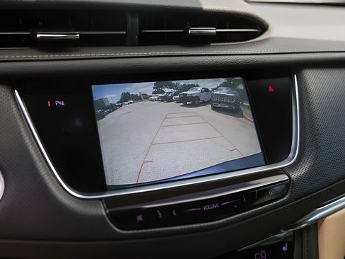 Used 2019 Cadillac XT5 Luxury FWD image 15