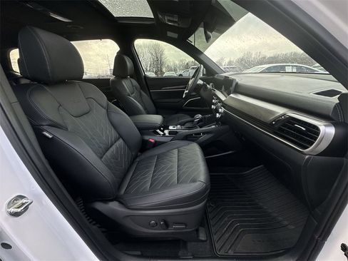 Used 2025 Kia Telluride EX X-Line image 26