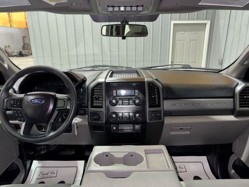 Used 2017 Ford F250 XL w/ Power Equipment Group image 17