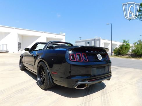 Used 2014 Ford Mustang Shelby GT500 w/ Equipment Group 821A image 19