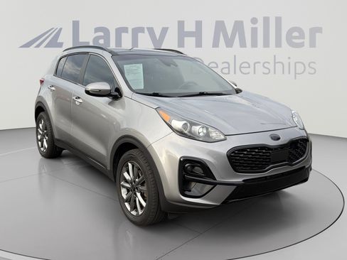 Used 2022 Kia Sportage Nightfall Edition w/ Nighfall AWD Premium Package image 7