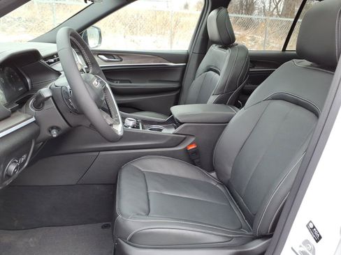 New 2026 Jeep Grand Cherokee Limited Reserve image 6