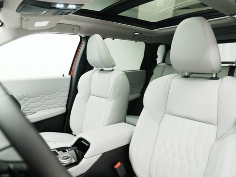 New 2025 Mitsubishi Outlander SEL image 20