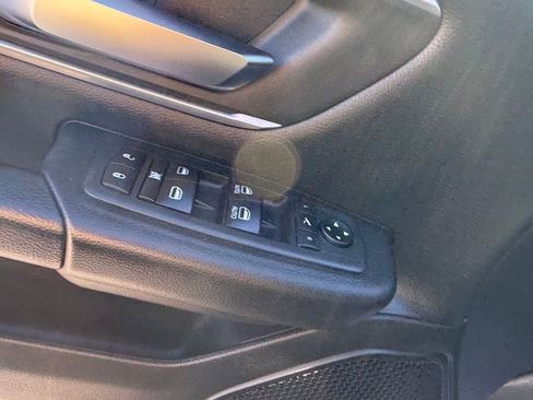 Used 2021 RAM 1500 Big Horn image 11