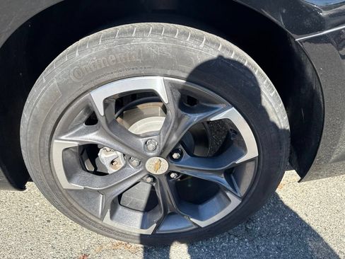 Used 2023 Chevrolet Malibu LT FWD image 10
